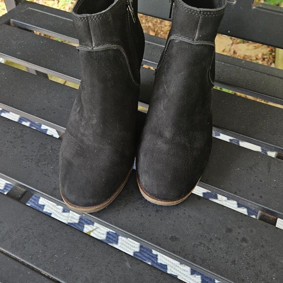 Lucky Brand Black Suede Wedge Booties SZ 6.5 - Picture 2 of 8